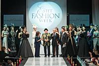 Показ Вячеслава Зайцева. Estet Fashion Week. Росси