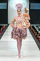 Показ Вячеслава Зайцева. Estet Fashion Week. Росси