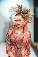 Показ Вячеслава Зайцева. Estet Fashion Week. Росси