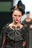 Показ Вячеслава Зайцева. Estet Fashion Week. Росси