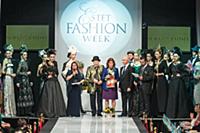 Показ Вячеслава Зайцева. Estet Fashion Week. Росси