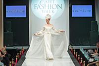 Показ Вячеслава Зайцева. Estet Fashion Week. Росси