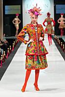 Показ Вячеслава Зайцева. Estet Fashion Week. Росси