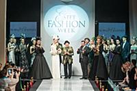 Показ Вячеслава Зайцева. Estet Fashion Week. Росси