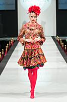 Показ Вячеслава Зайцева. Estet Fashion Week. Росси