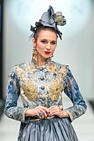 Показ Вячеслава Зайцева. Estet Fashion Week. Росси