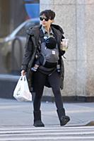 , New York, NY - 2/2/2016 - Hilaria Baldwin Runnin