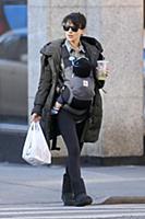 , New York, NY - 2/2/2016 - Hilaria Baldwin Runnin