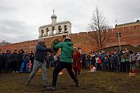 Бой рыцарей-реконструкторов. Великий Новгород. Пра