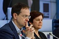 Владимир Мединский, Ирина Прохорова. Пресс-конфере