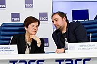 Ирина Прохорова, Вячеслав Самодуров. Пресс-конфере