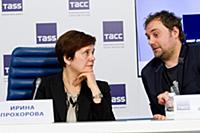 Ирина Прохорова, Вячеслав Самодуров. Пресс-конфере
