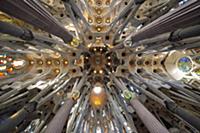 “Temple Expiatori de la Sagrada Família” или «Иску