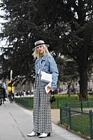 Linda Tol. Street Style, Fall Winter 2018, Paris F