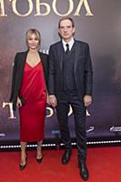 Андрей Бурковский с супругой. Премьера фильма «Тоб
