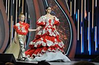 Показ коллекции «haute couture» весна-лето 2020 от Валентина Юдашкина. Государственный кремлевский дворец. Москва, Россия.