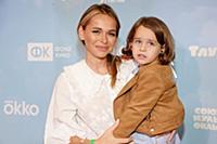 Анна Хилькевич с дочерью. Премьерный показ мультфи