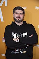 Карен Арутюнов. Премьера фильма «Умная Маша». Режи