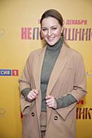 Яна Крайнова. Премьера фильма «Непослушник 2». Реж