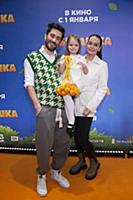 Дмитрий Чеботарев, Лиза Климова с дочерью. Премьер