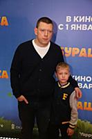 Сергей Лавыгин с сыном Федором. Премьера фильма «Ч