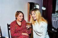 Инна Чурикова, Вика Цыганова.